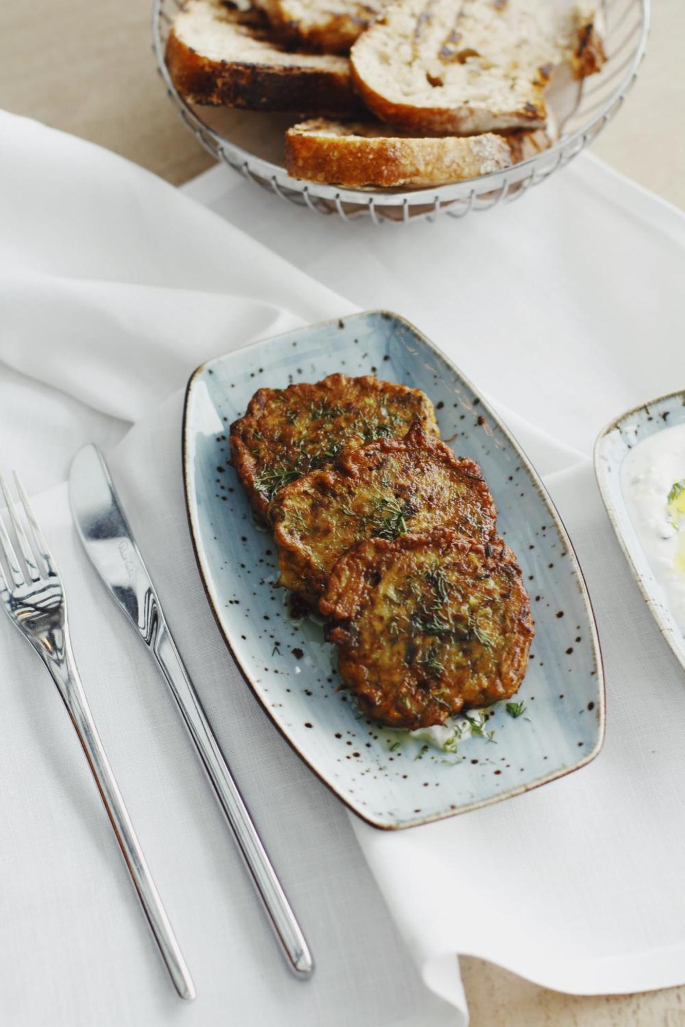 ホテル 10 Karakoy イスタンブール エクステリア 写真 Potato pancakes