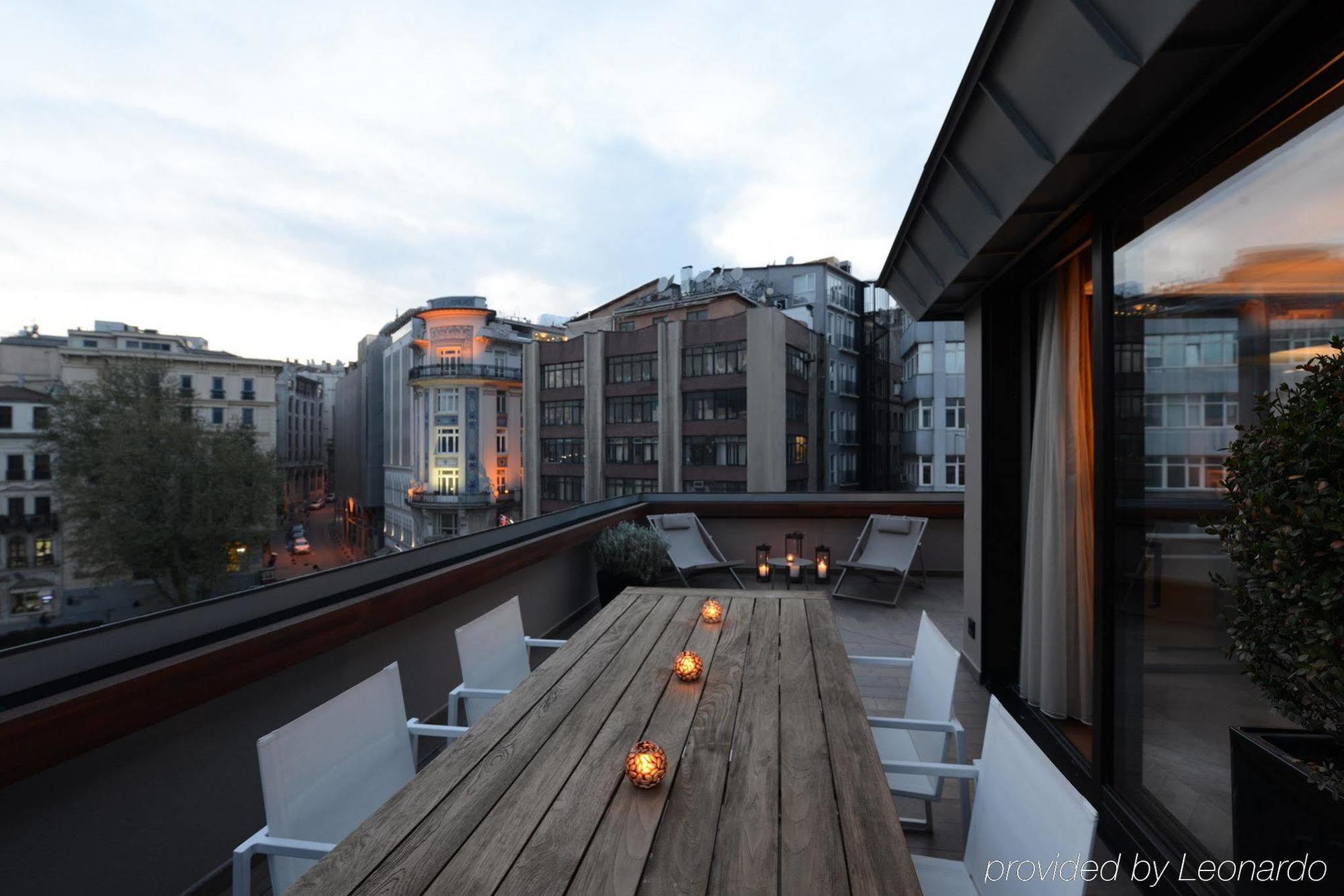 ホテル 10 Karakoy イスタンブール エクステリア 写真 Rooftop terrace