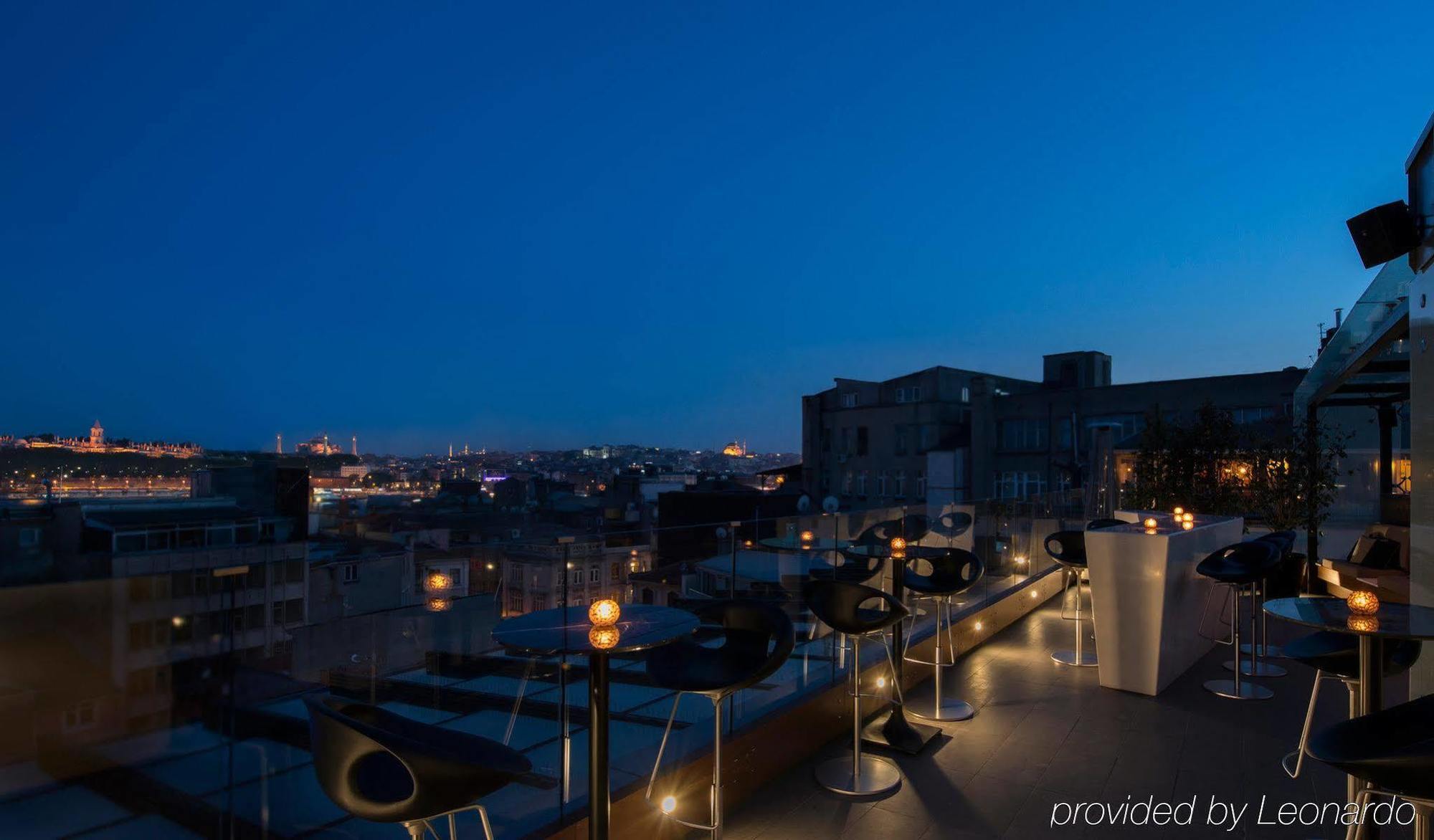 ホテル 10 Karakoy イスタンブール エクステリア 写真 View from the rooftop